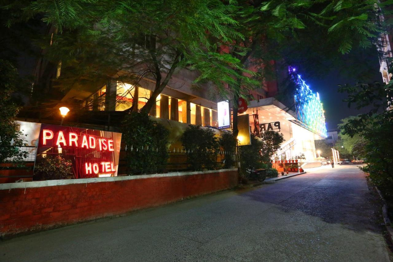 Hotel Paradise Indore Exteriör bild